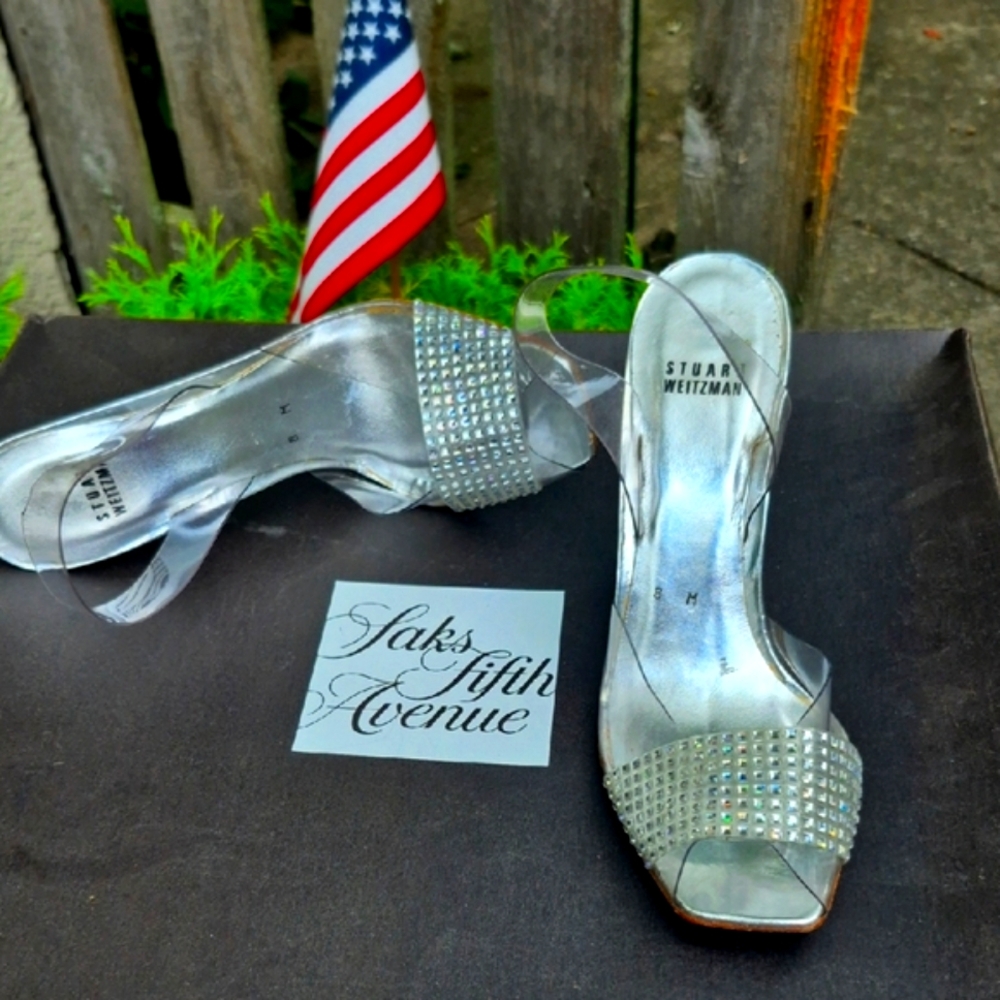 🇪🇸 Stuart Weitzman Silver Heels with Crystal Embellishments Women's 8 🇪🇸